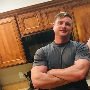 Meet your Posher, Clint